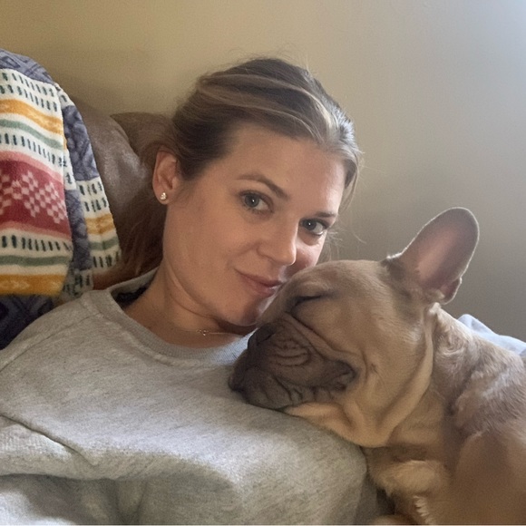 Meet your Posher, Kris - Picture 1 of 1